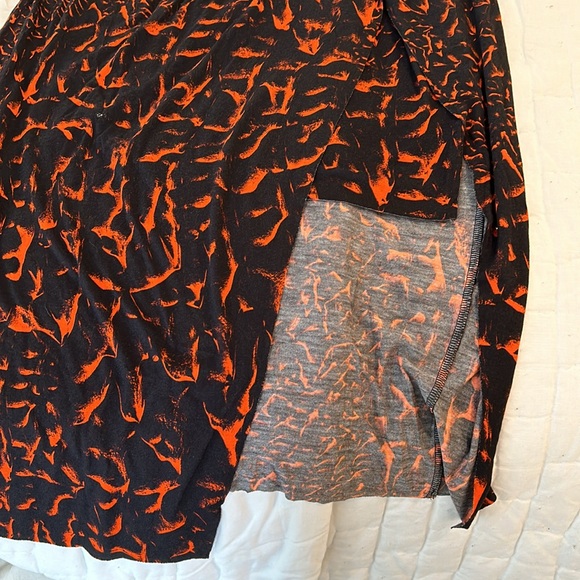 Helmut Lang twist knot strata asymmetric skirt, slim fits a Med-Lg, so soft midi - Picture 5 of 12